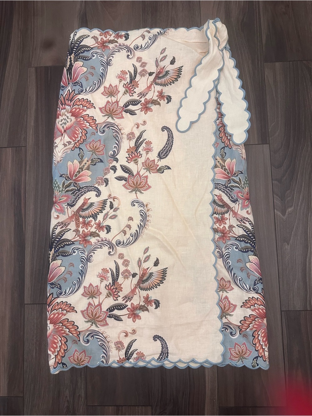 FARM Rio
Boho Beauty Wrap
Linen Maxi Skirt Size M - Picture 7 of 11